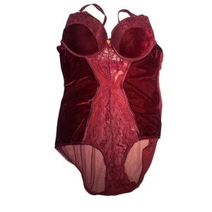 Lingerie Bodysuit Size L